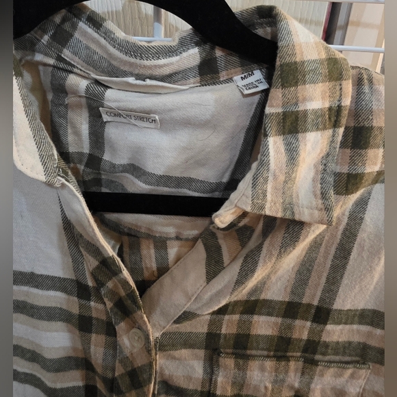 Weatherproof Vintage Comfort Stretch Green and Beige Plaid Button-Down Shirt - Picture 2 of 4
